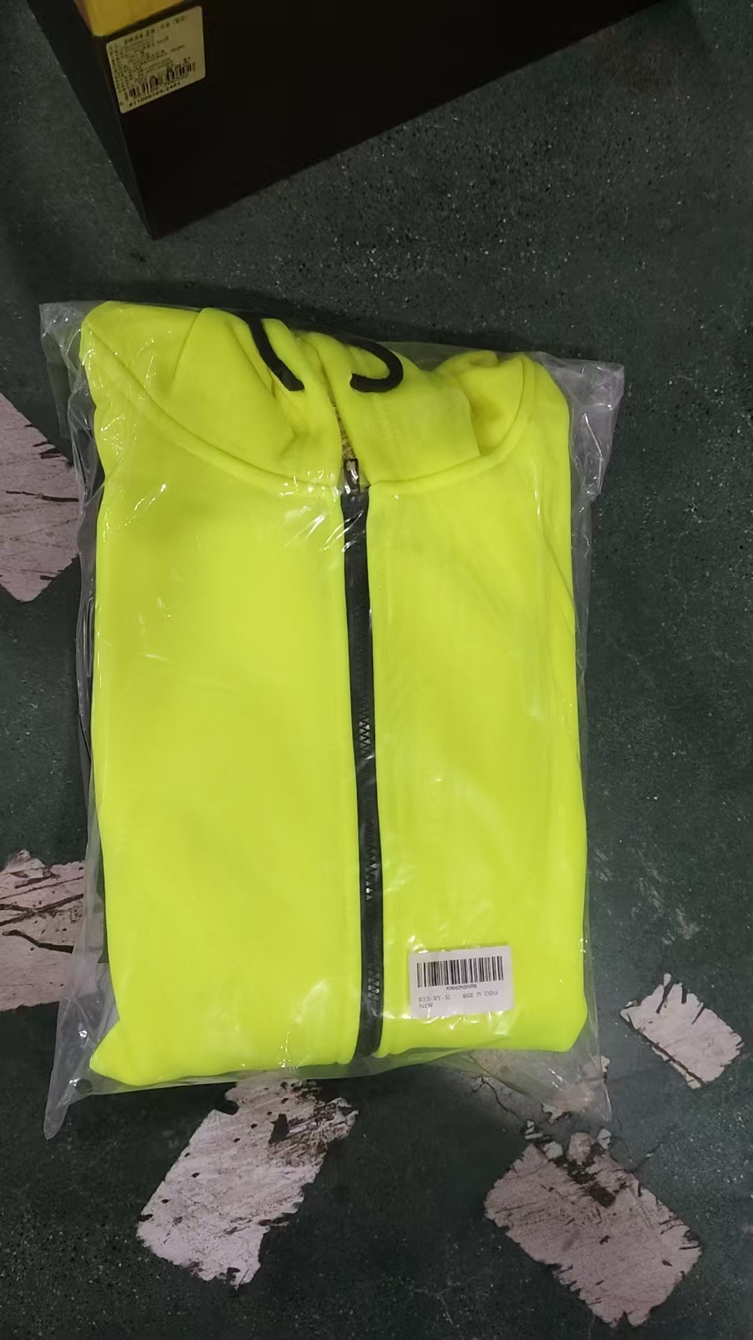 荧光绿户外家居休闲服装 发1  外套