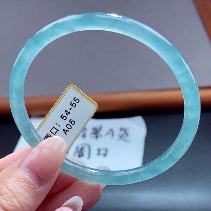 翡翠未镶嵌手镯翡翠手镯104