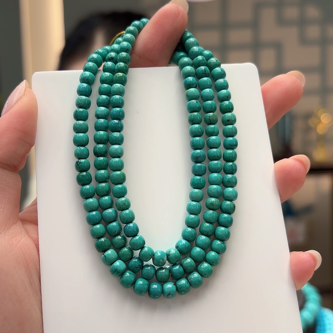 绿松石未镶嵌颈饰