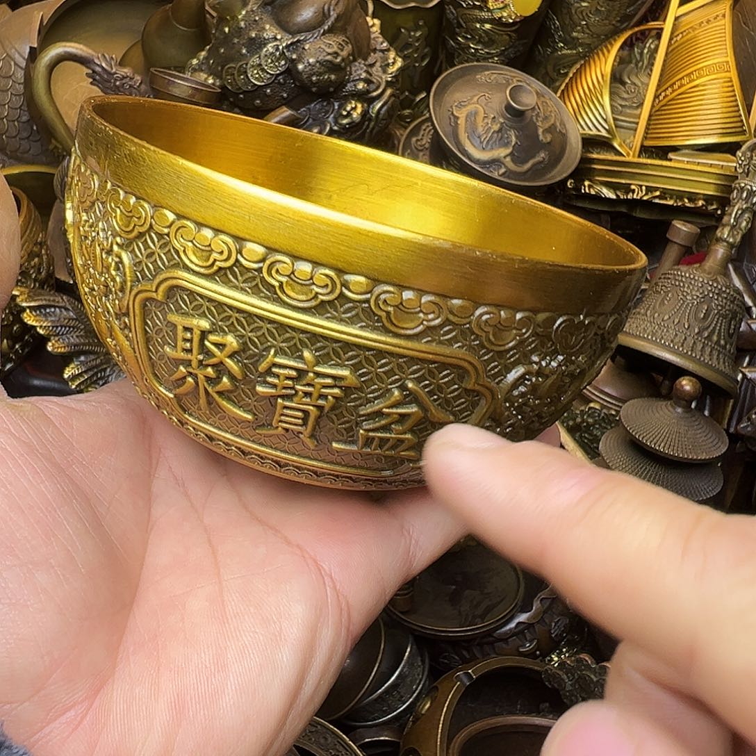 精品铜器，精美文玩
