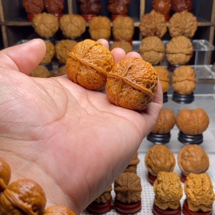 偶***尔文玩核桃吊坠5乾坤四棱