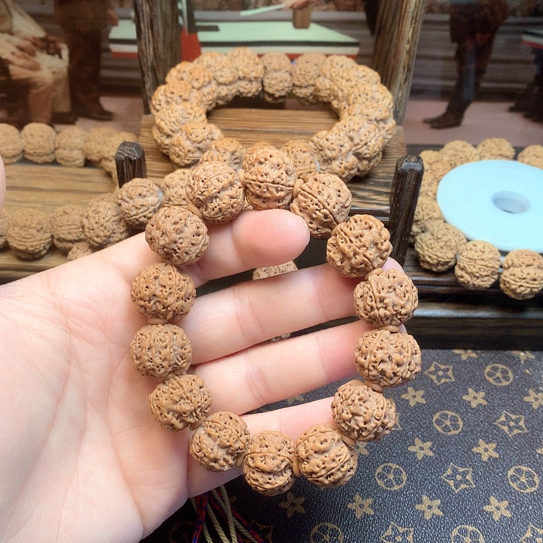 金刚菩提吊坠1。             