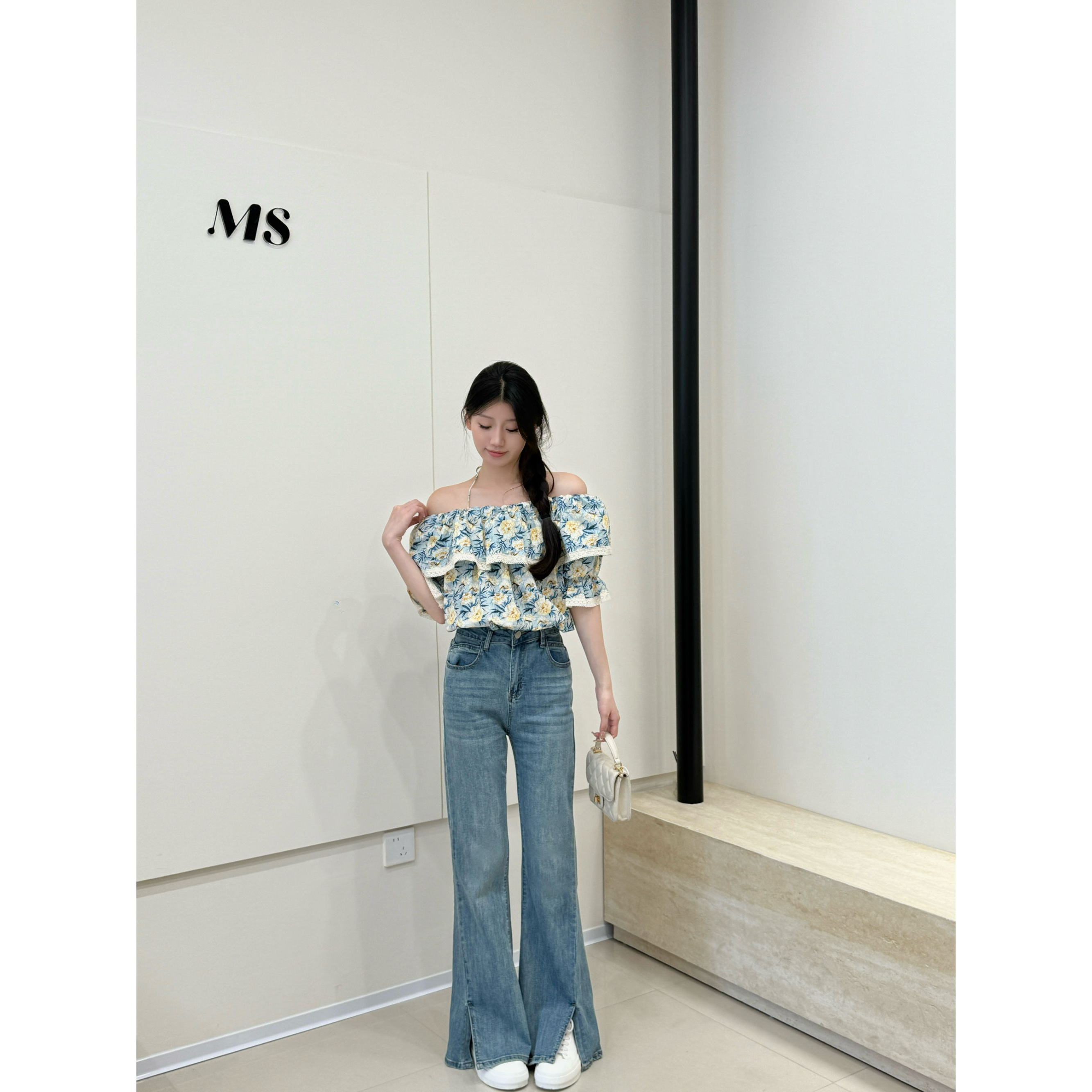 韩系休闲百搭女装显瘦时尚一字肩碎花上衣2025夏新款