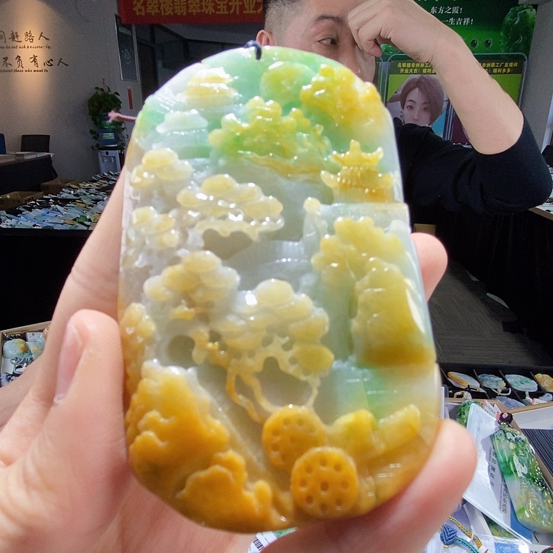 颈饰未镶嵌翡翠翡翠