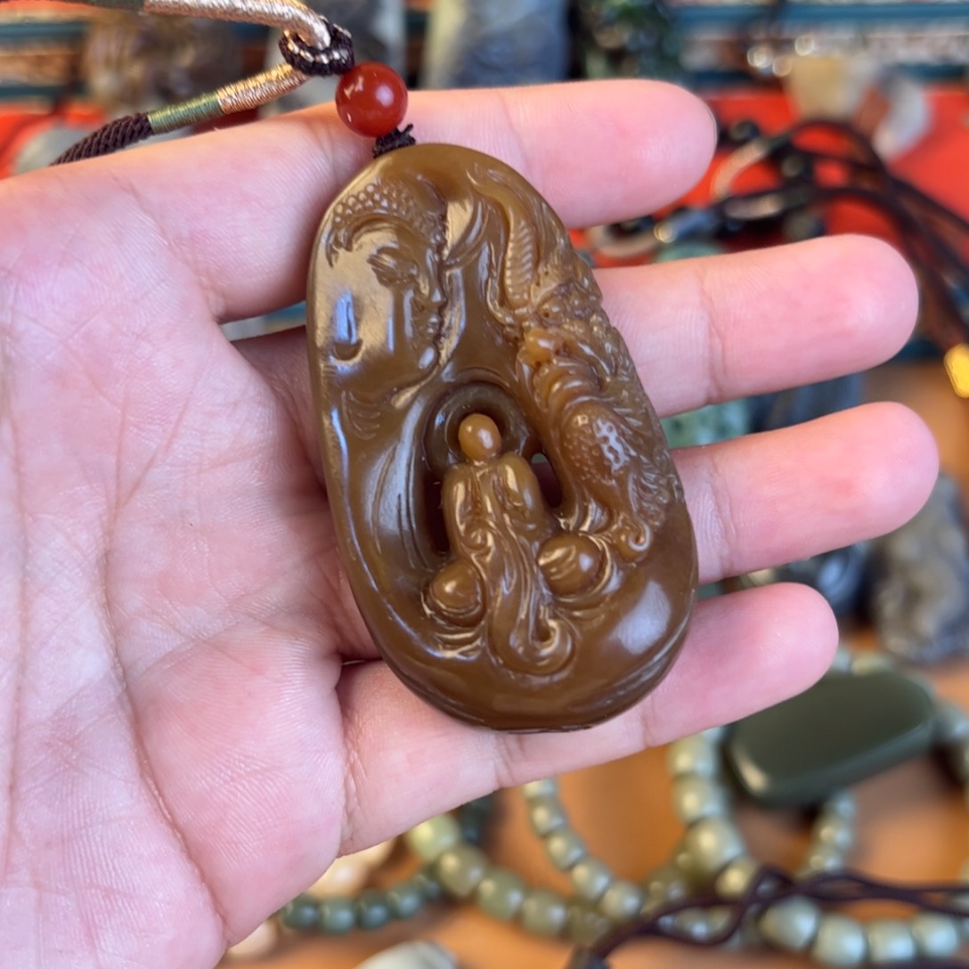 和田玉手链未镶嵌王****）