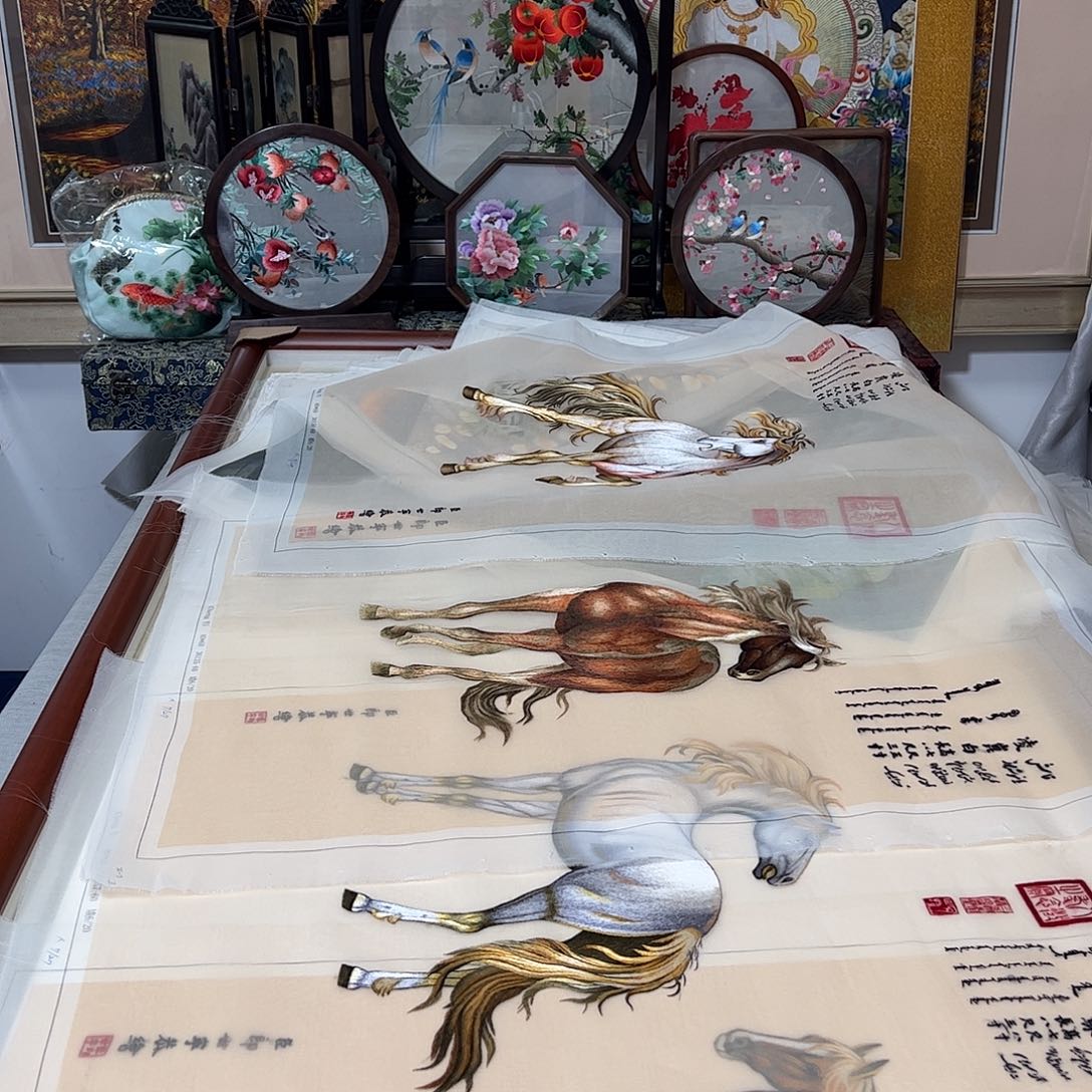 金***装刺绣纯手工刺绣画