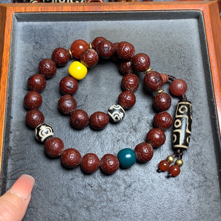 凤眼菩提吊坠菩提