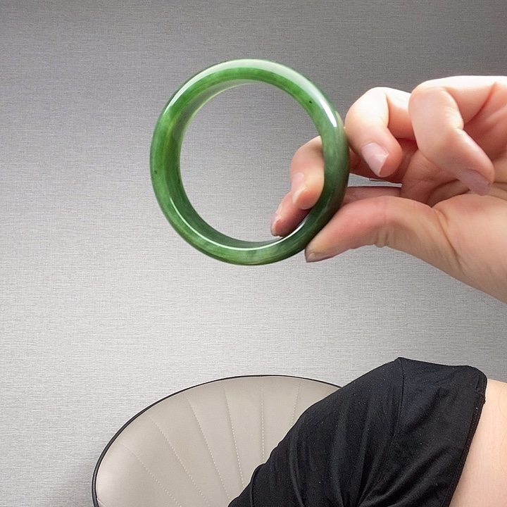 和田玉手镯未镶嵌真*碗