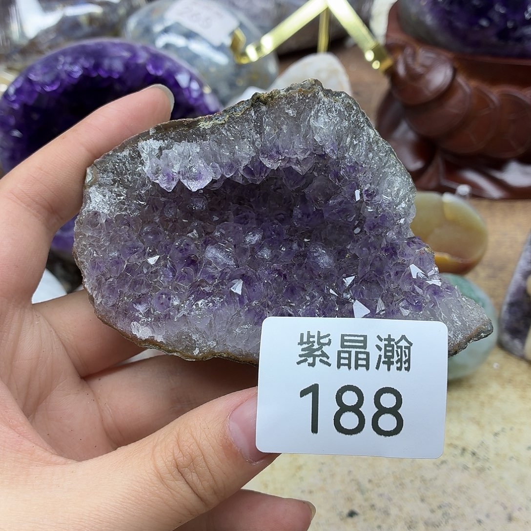 大型摆件（非配饰）未镶嵌水晶