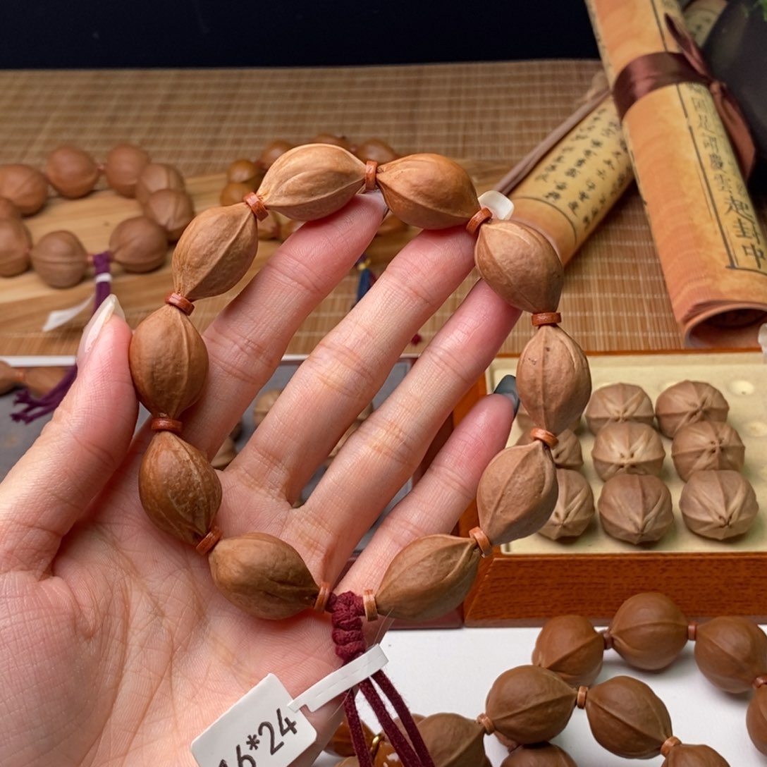 手串/手链橄榄核迷****归1624三花鲨鱼背