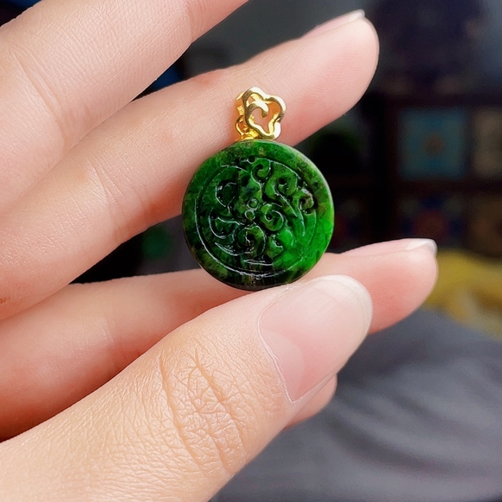 翡翠银S925镶嵌颈饰多样性