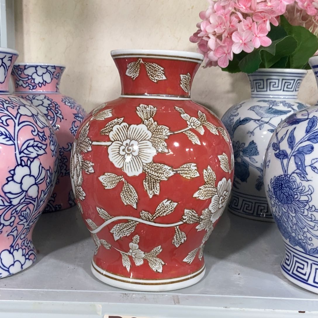 摆件花瓶手绘釉下彩