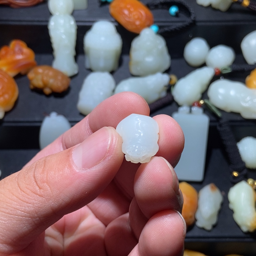 和田玉未镶嵌颈饰Y*H