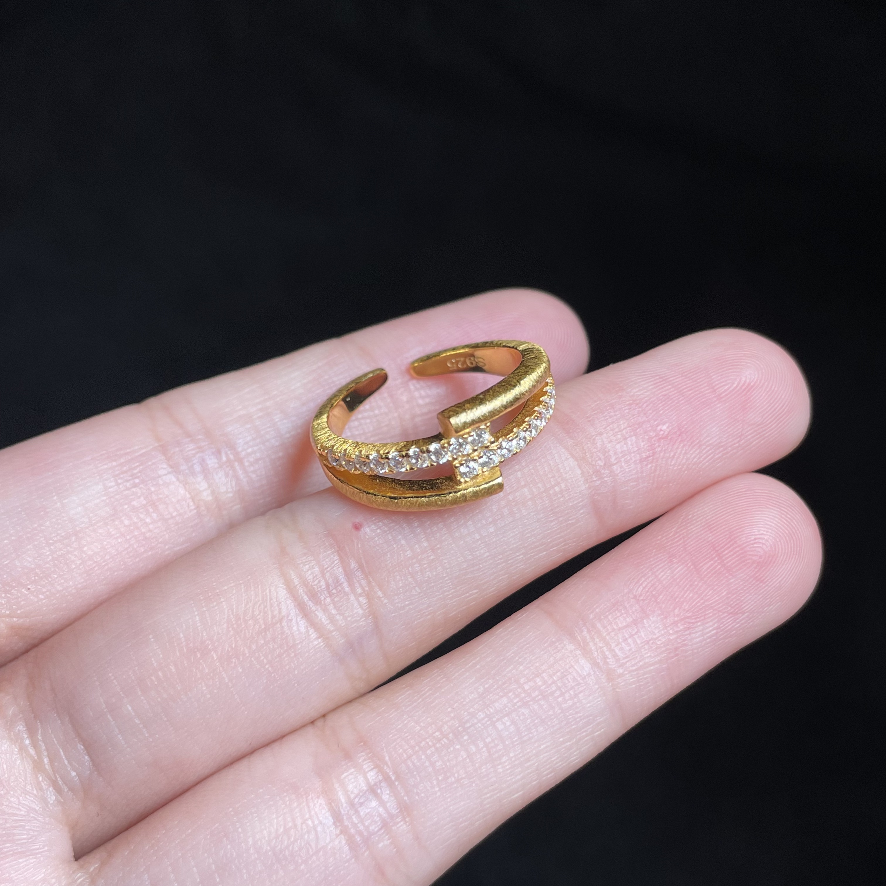 925银银制品 【玉总珠宝】925银拉丝交叉开口戒指  CAN4150003