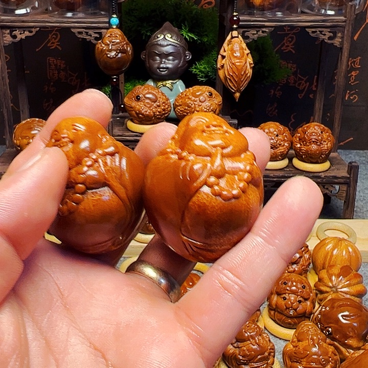 橄榄核手串/手链狗**哥弥勒佛一对
