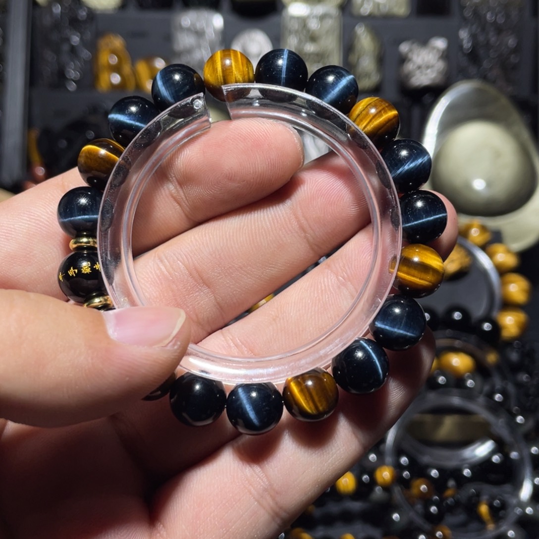 点****黑曜岩未镶嵌颈饰