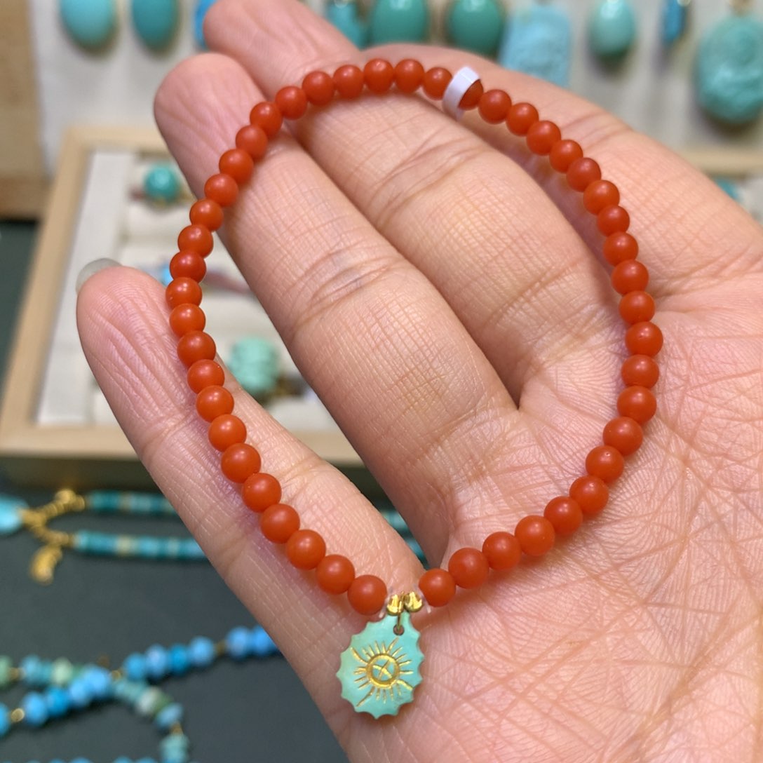 南红玛瑙手链18K金镶嵌