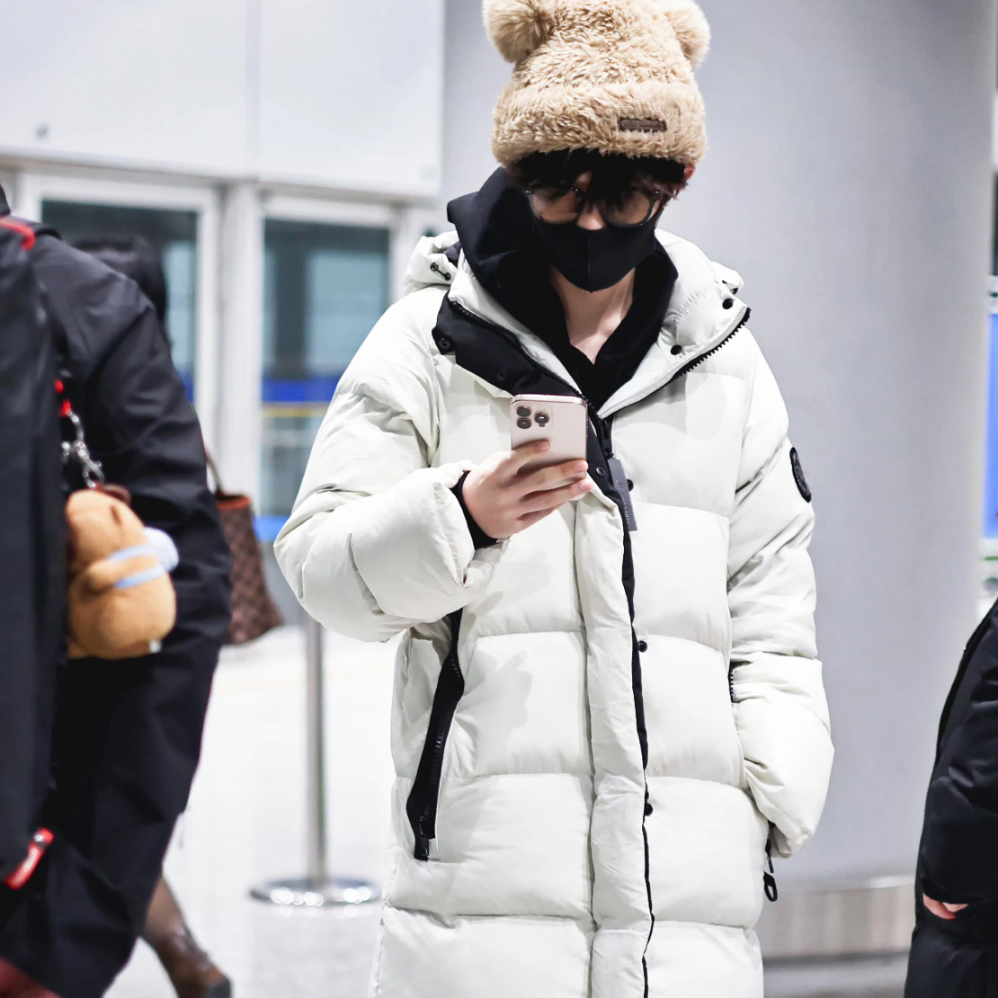 2025新款 全面上新-男女同款 长款 连帽情侣黑标羽绒服QY