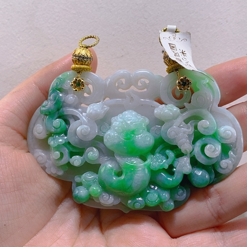 【闪购商品】颈饰未镶嵌翡翠