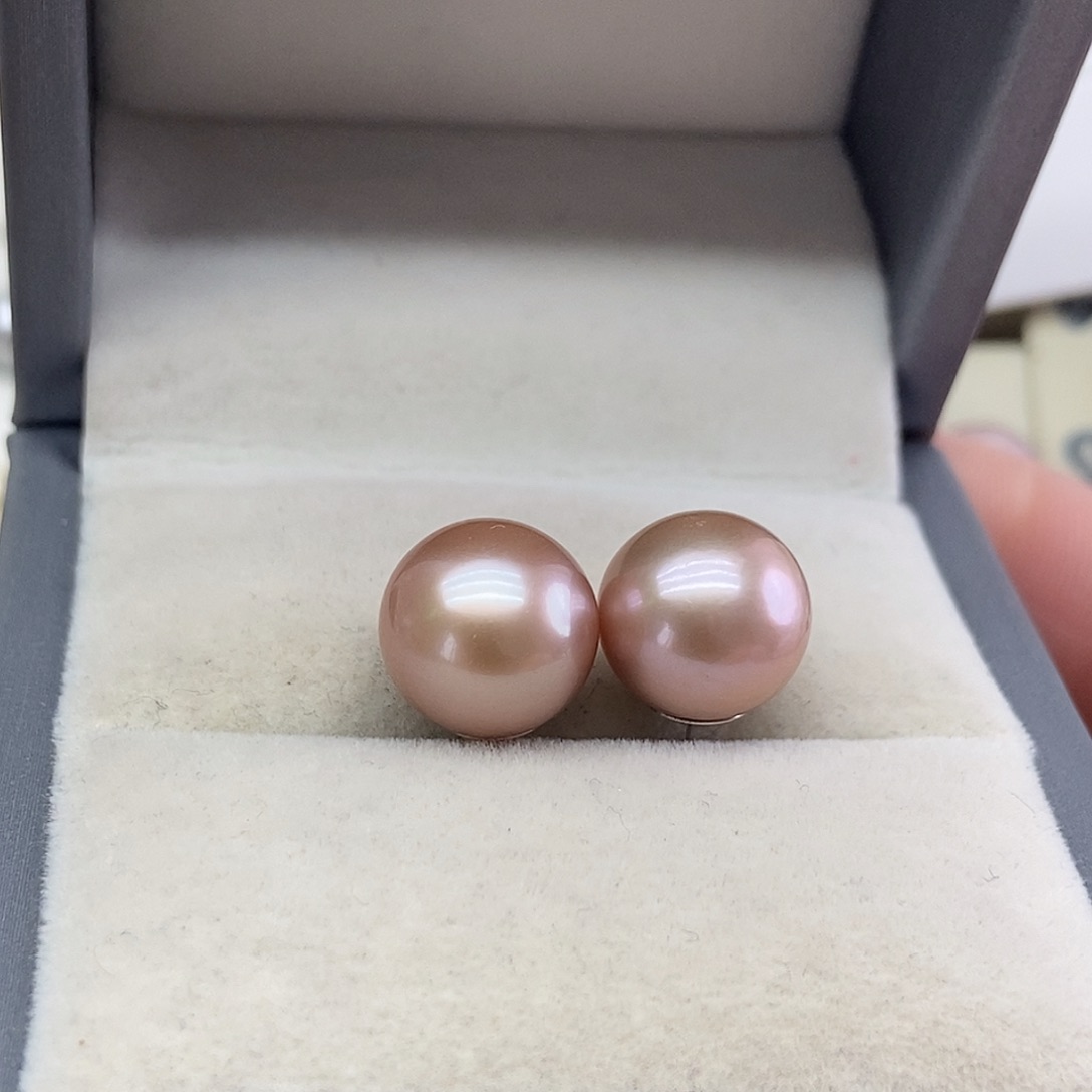 银S925镶嵌耳饰淡水珍珠