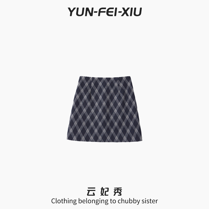 云妃秀大码女装半身裙蓝灰菱格纹时尚休闲宽松显瘦胖妹妹冬80559