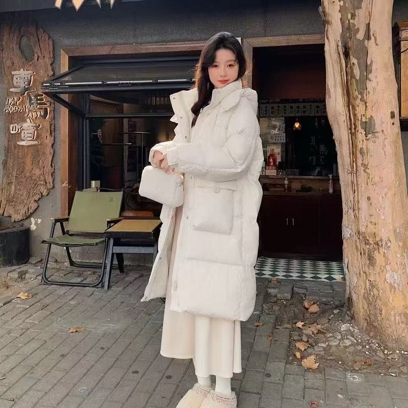 2025新款韩版中长款三粒扣连帽百搭收腰轻盈保暖爆款羽绒服W