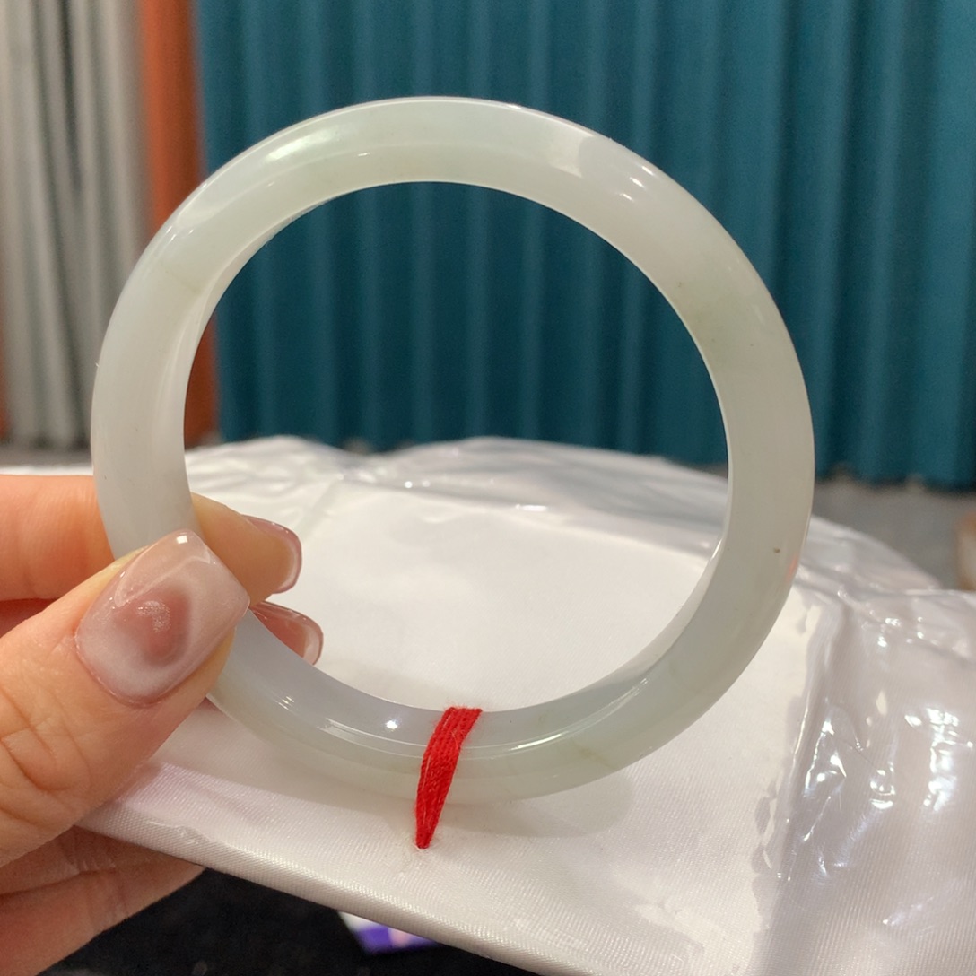 未镶嵌手镯翡翠完美者慎拍 圈口59.7