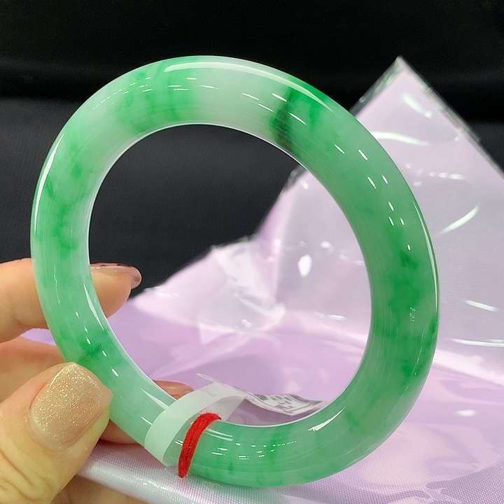 翡翠手镯未镶嵌圆条57