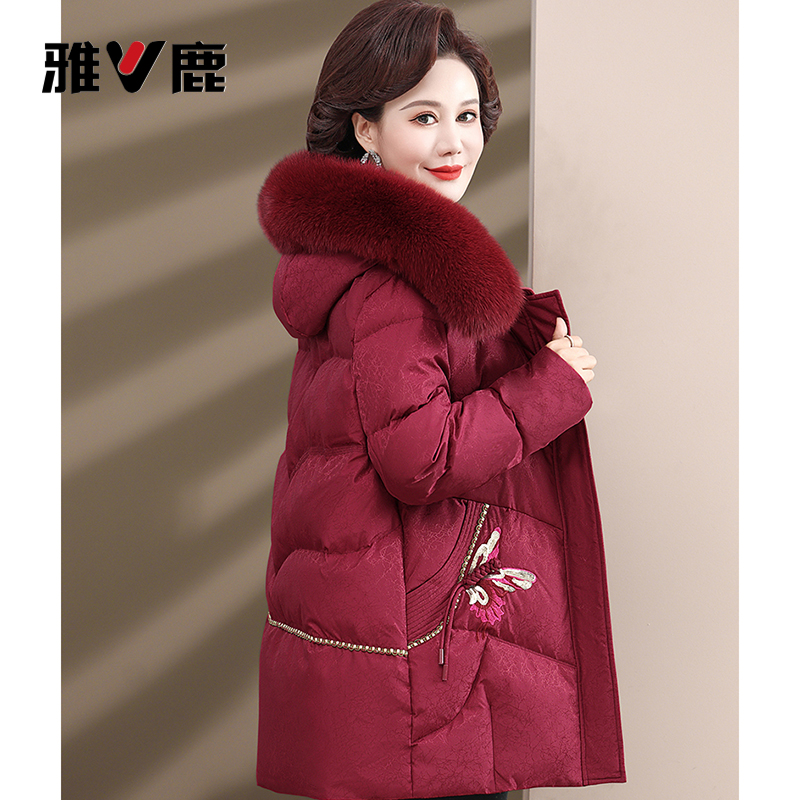 雅鹿甄选中老年女装90%白鸭绒羽绒服妈妈装中长款冬宽松保暖外套