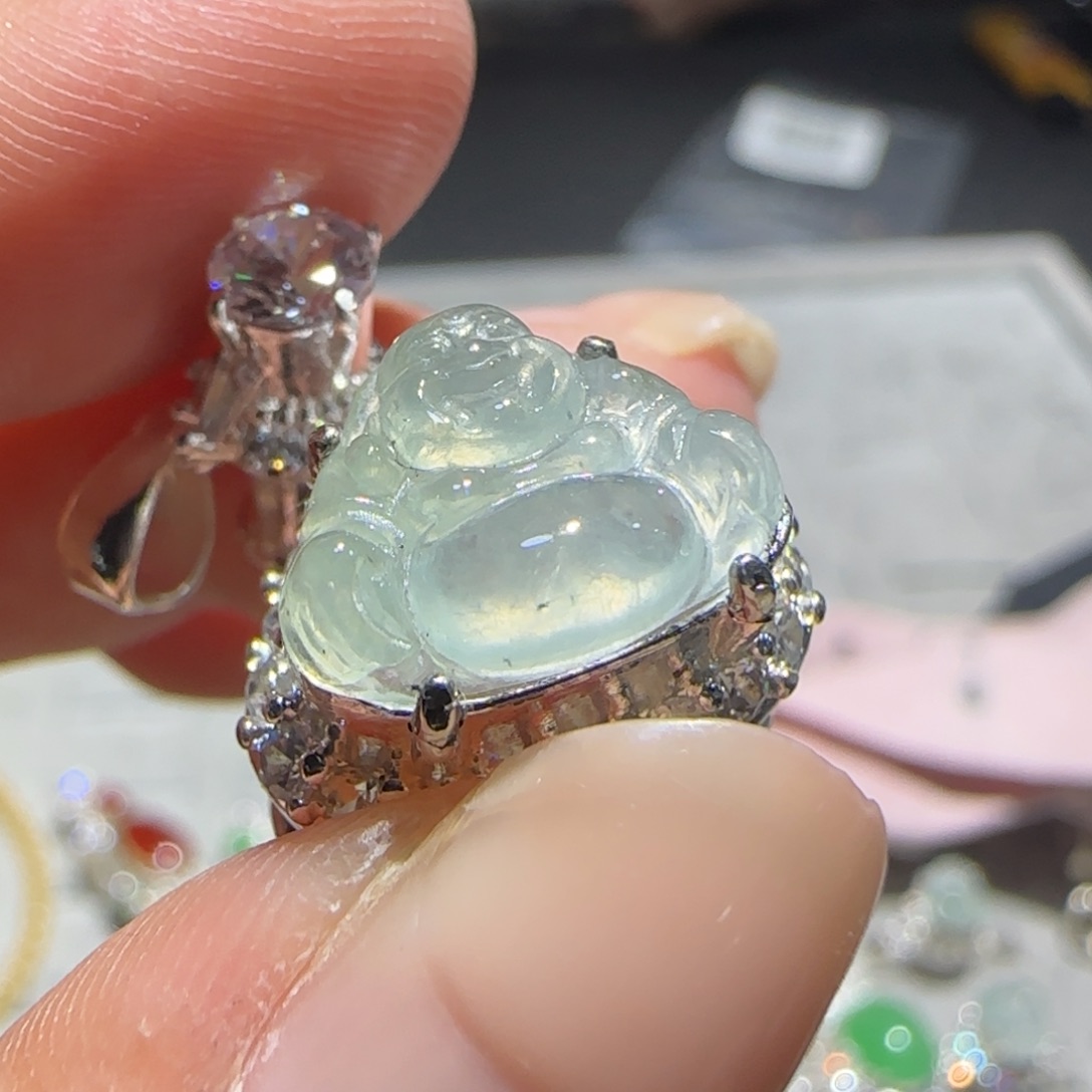 翡翠未镶嵌戒指翡翠