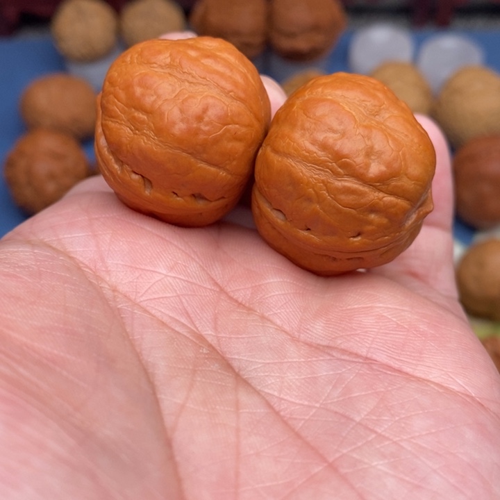 文玩核桃把件水晶蟾