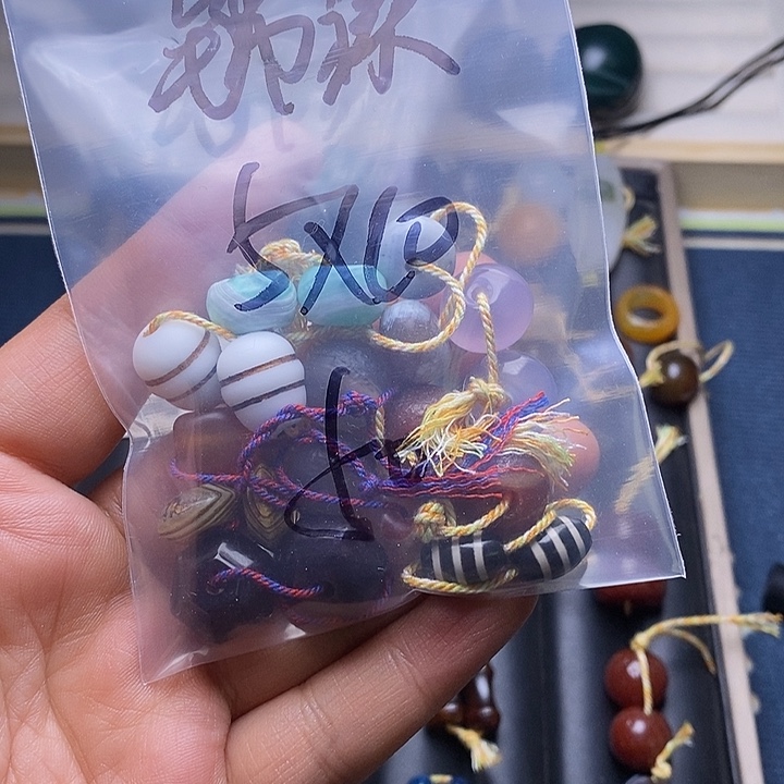 街***风玛瑙/玉髓合金颈饰