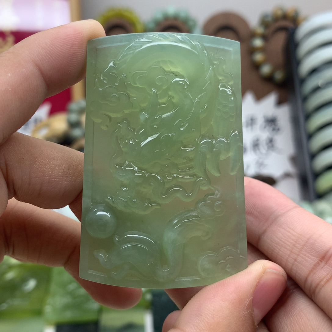 岫玉未镶嵌吊坠(不含链)