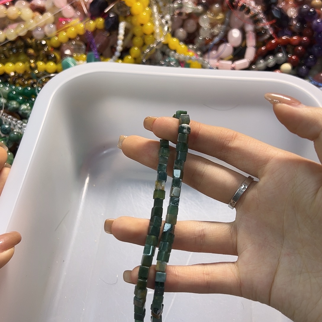 玛瑙/玉髓合金珠宝半成品一条