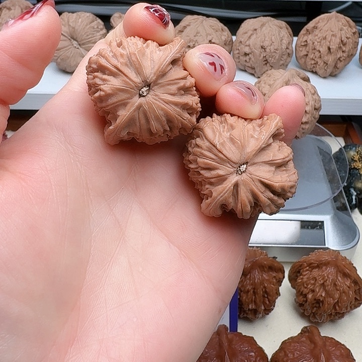 文玩核桃吊坠37全品毕业对歪磨