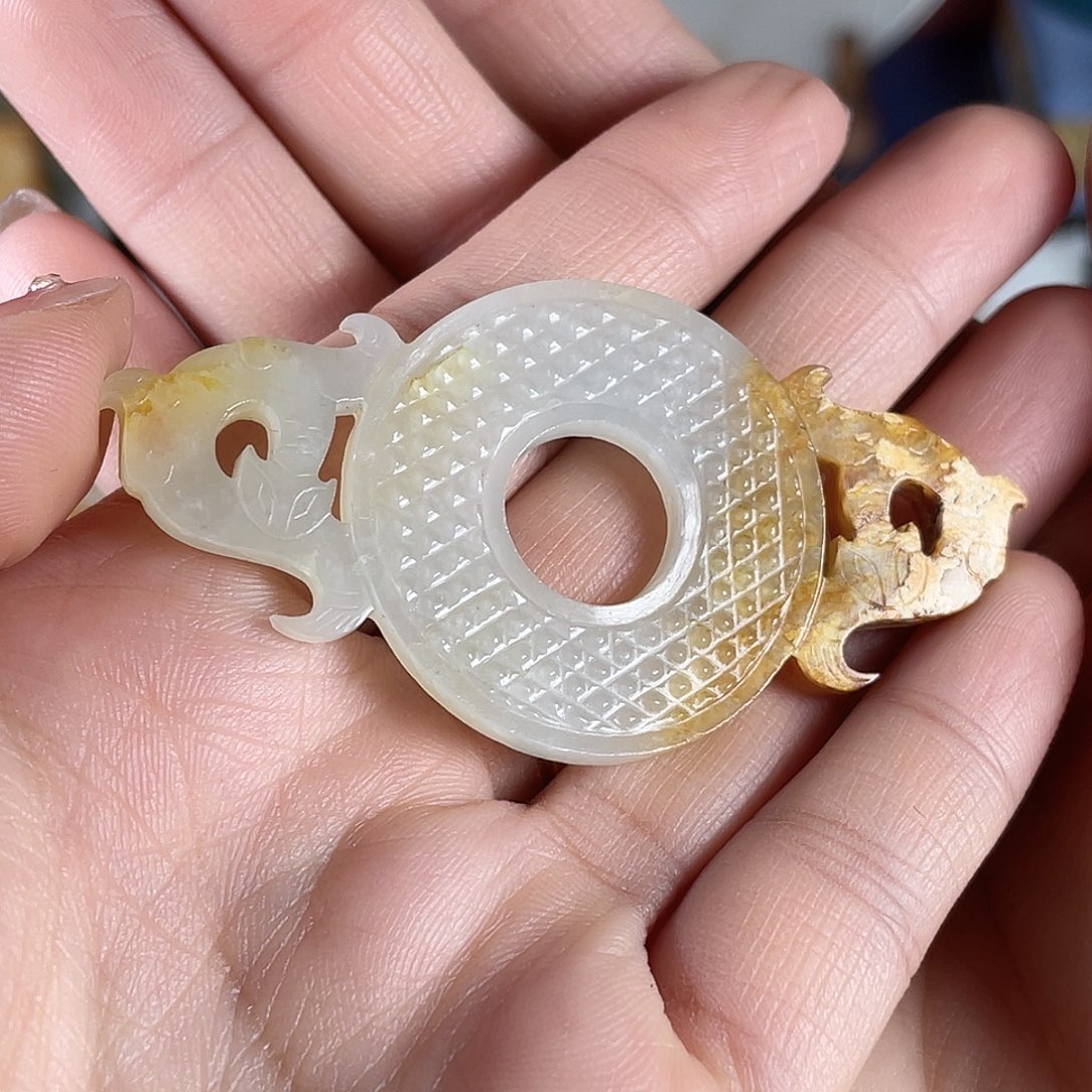 和田玉挂件未镶嵌