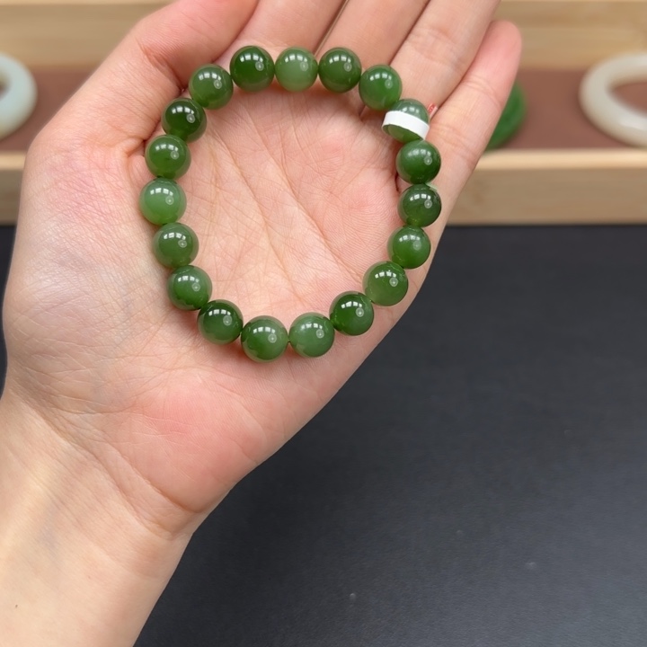 和田玉未镶嵌手串
