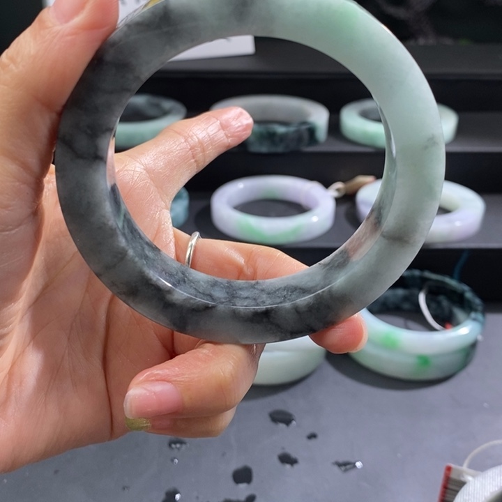 定制翡翠天然翡翠手镯A货未镶嵌