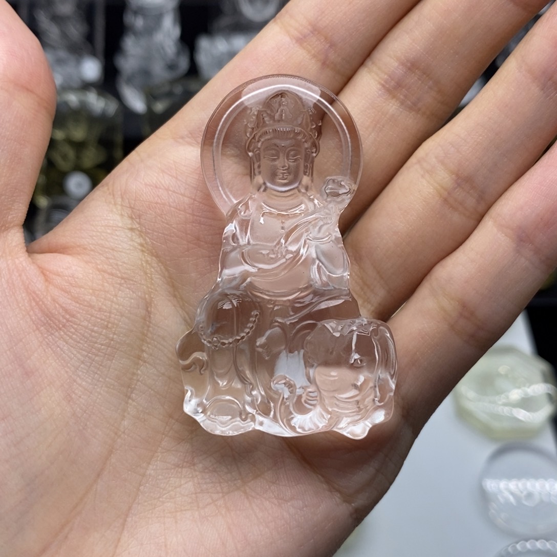 未镶嵌颈饰水晶高****4