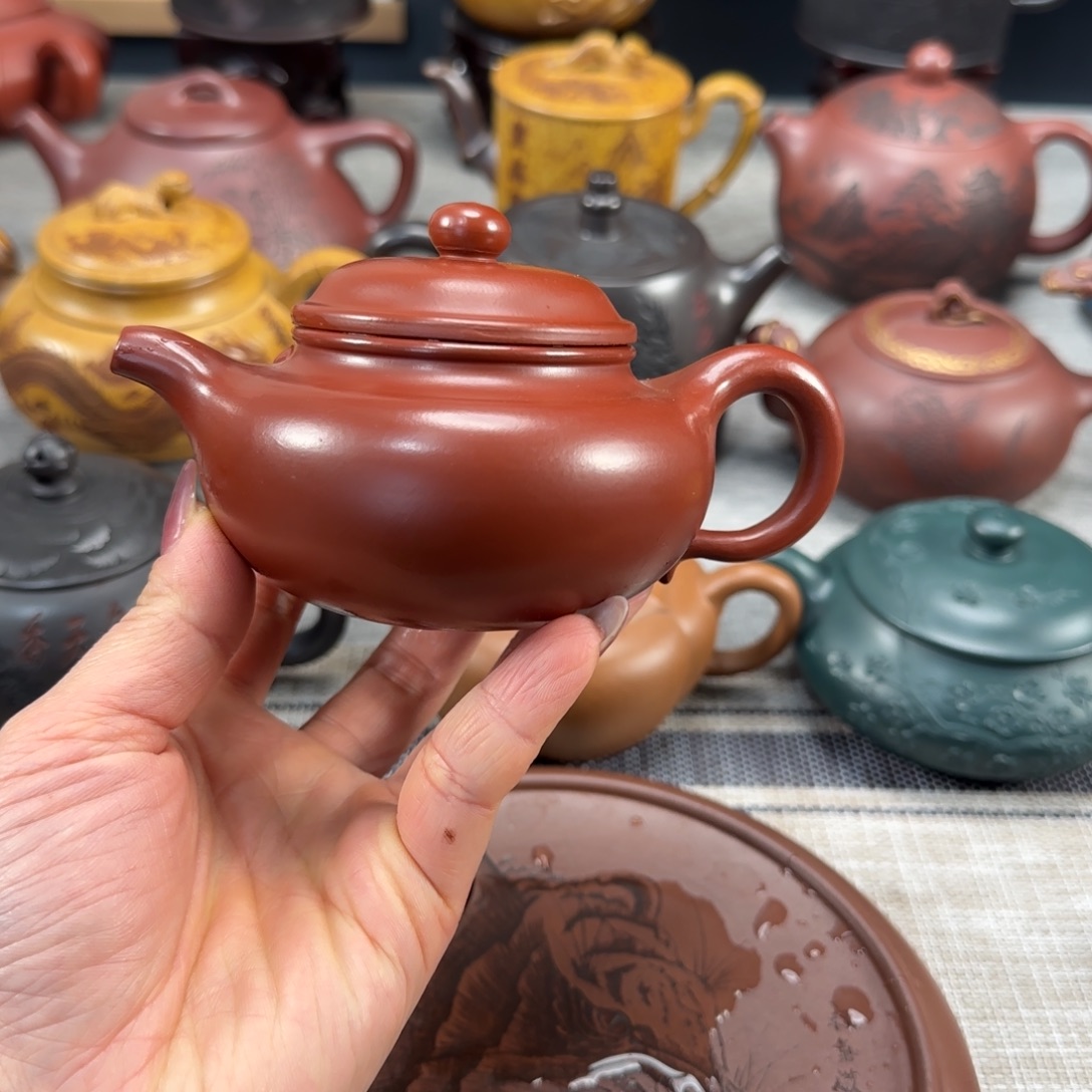 茶壶紫砂紫砂紫色紫砂