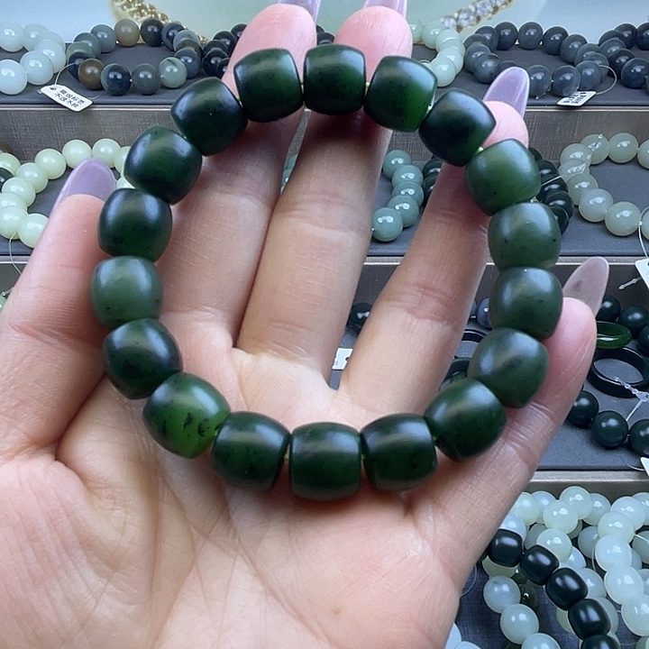 和田玉未镶嵌手链