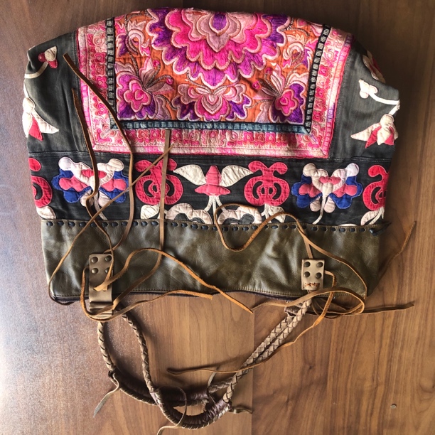 手工老绣单肩大包