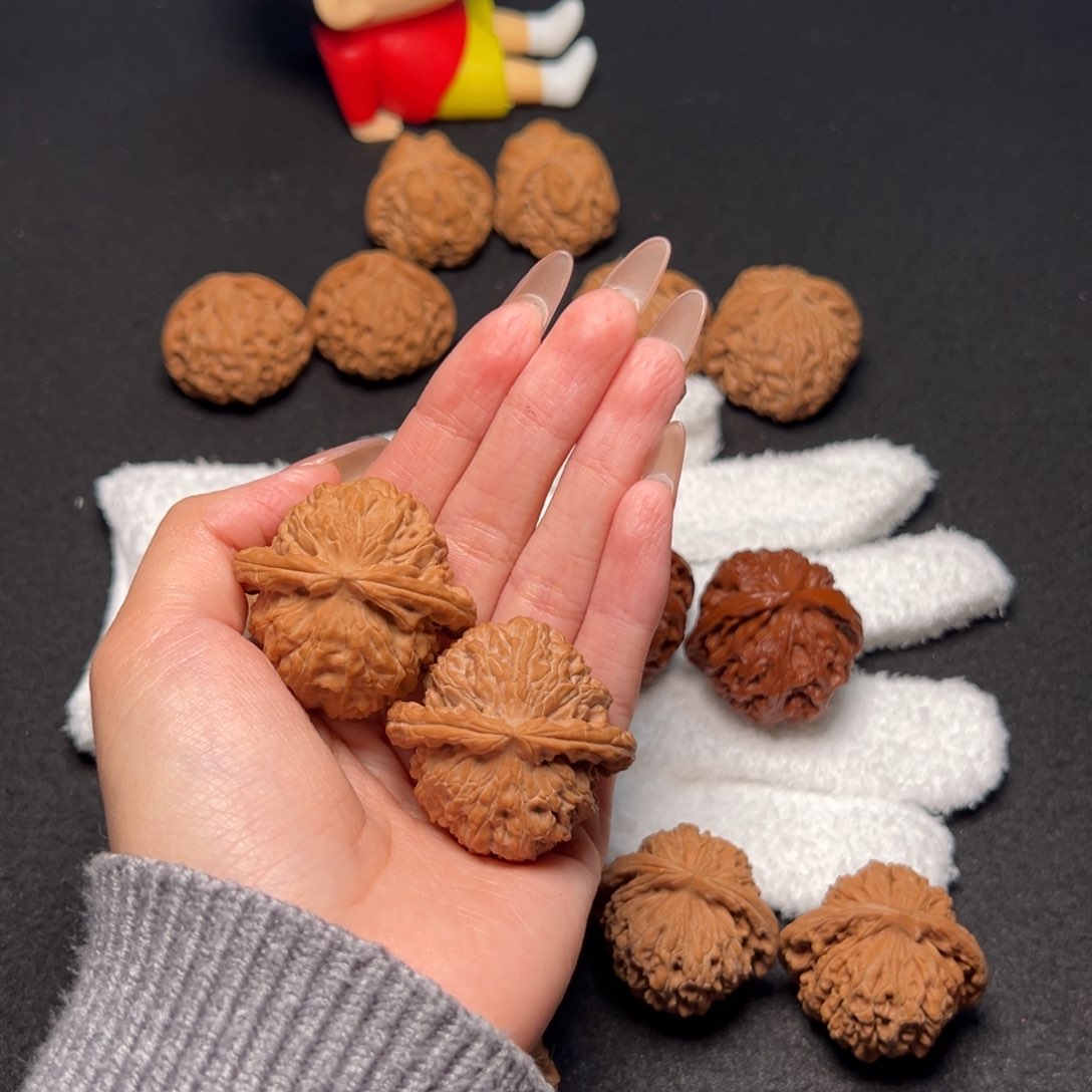 文玩核桃把件随*40白狮子