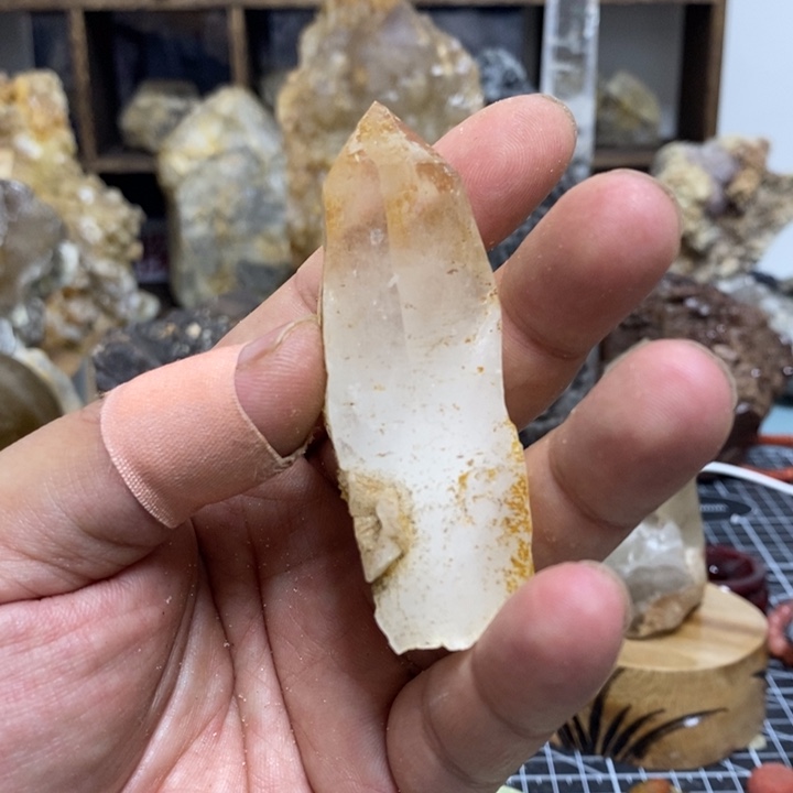 水晶水晶柱未镶嵌