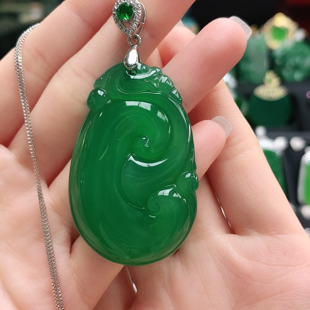 玛瑙/玉髓吊坠未镶嵌