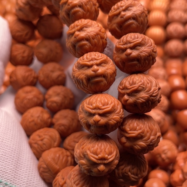 猴头核桃吊坠干*那斗战胜佛