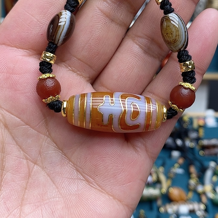 玛瑙/玉髓颈饰合金