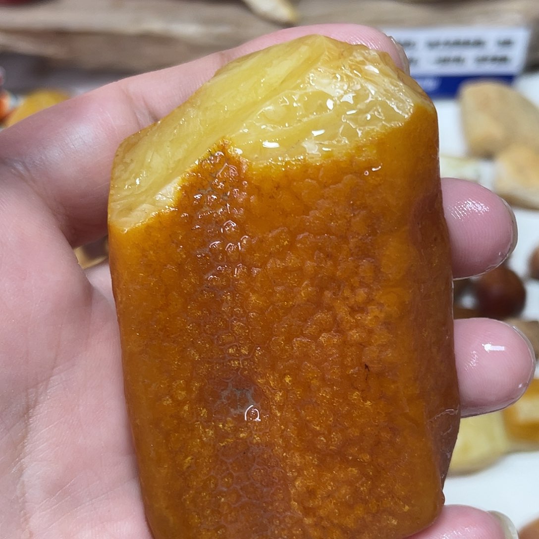 定制琥珀未镶嵌原矿琥珀
