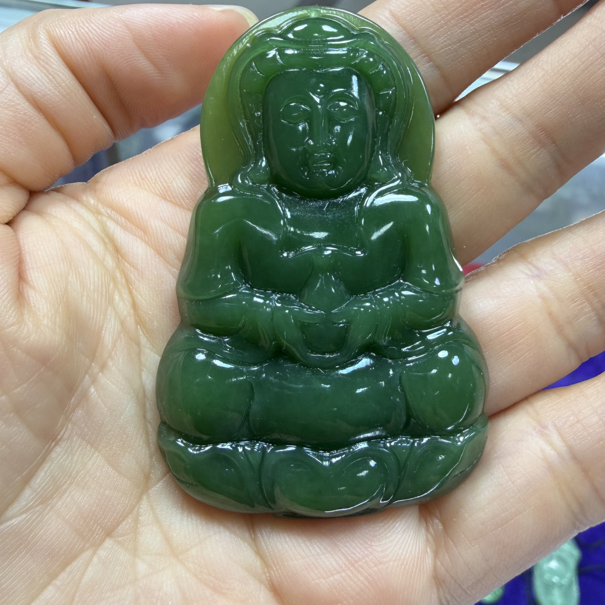 和田玉碧玉俄七老料素衣观音