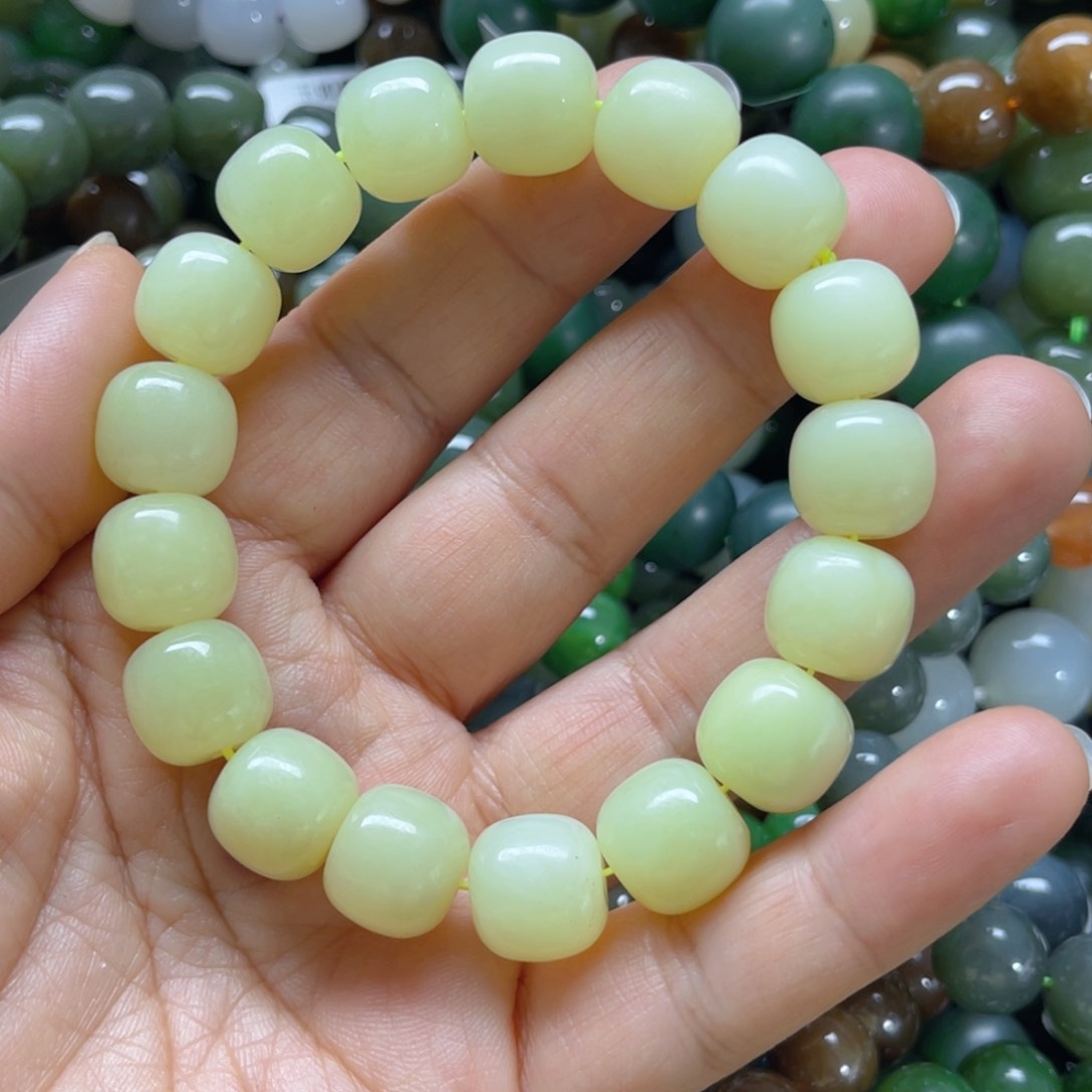 未镶嵌手链和田玉